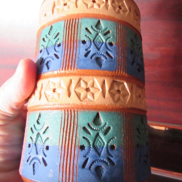Beautiful Multi Color Textured Handmade Pottery Vase Signed - Picture 3 of 6
